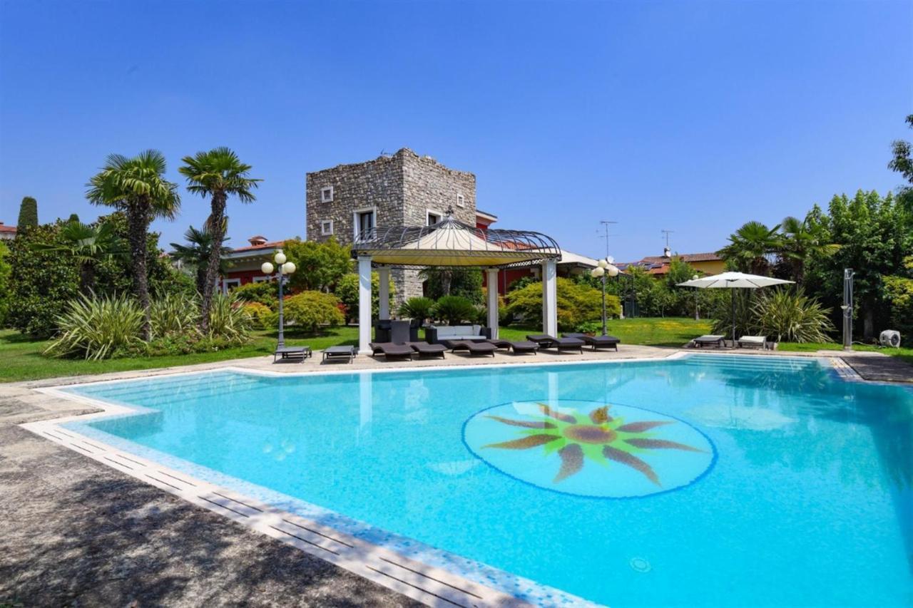 Private Luxury Villa With Pool Moniga del Garda Екстериор снимка