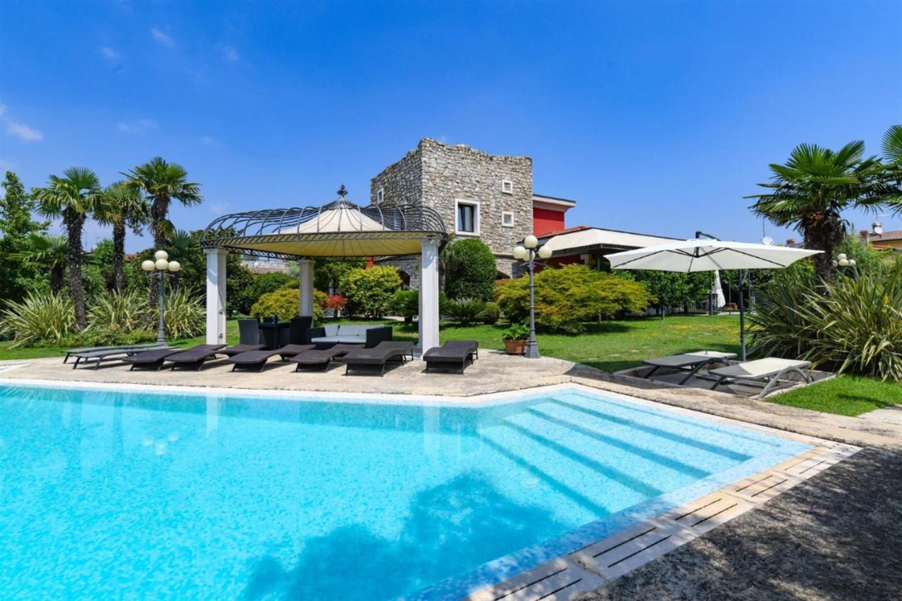 Private Luxury Villa With Pool Moniga del Garda Екстериор снимка