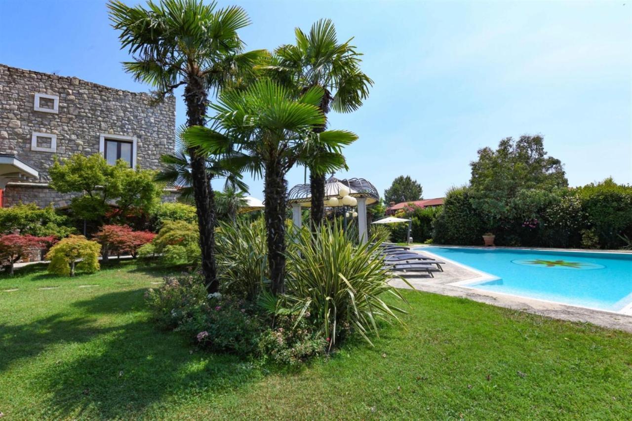 Private Luxury Villa With Pool Moniga del Garda Екстериор снимка