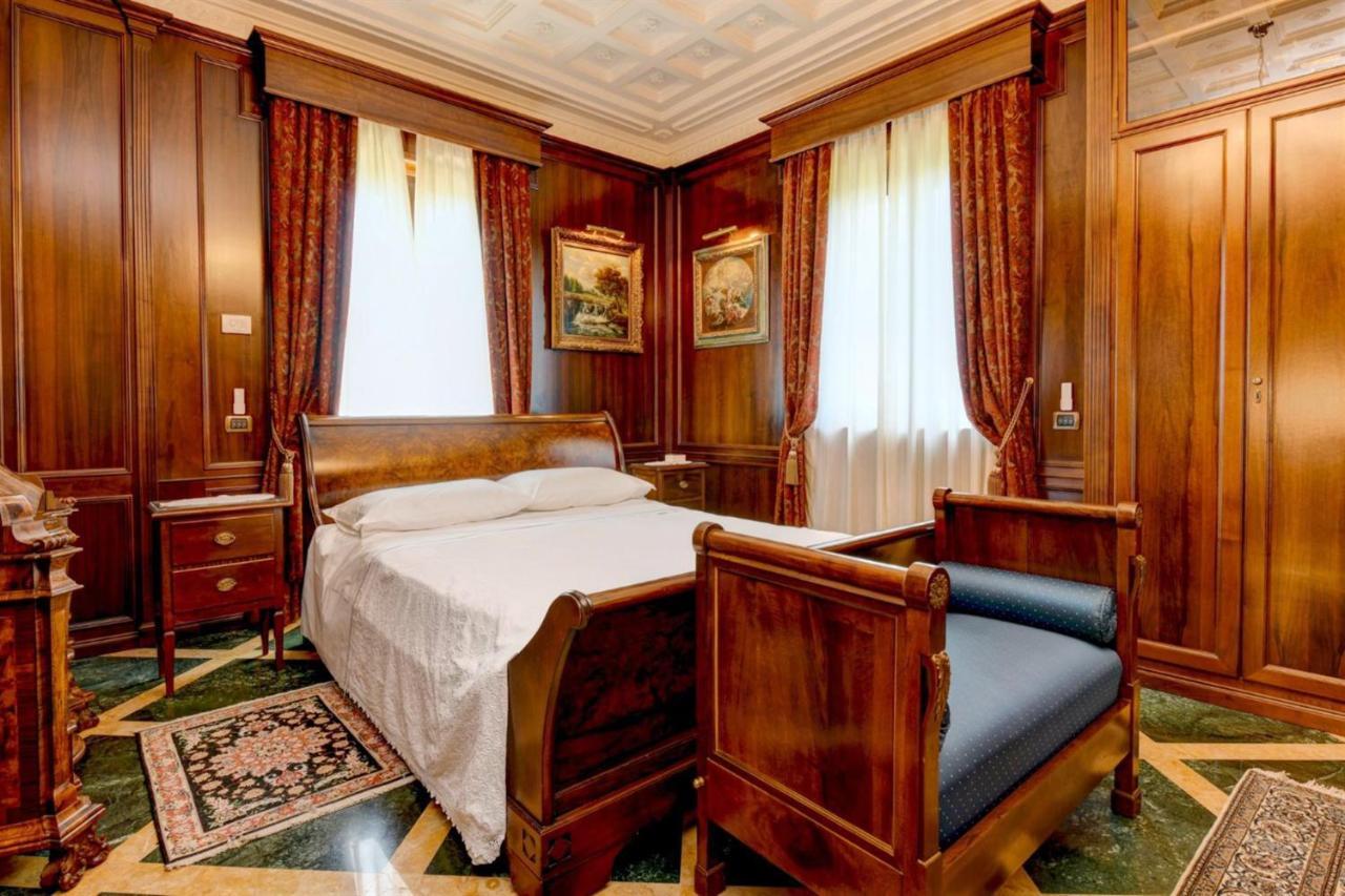 Private Luxury Villa With Pool Moniga del Garda Екстериор снимка
