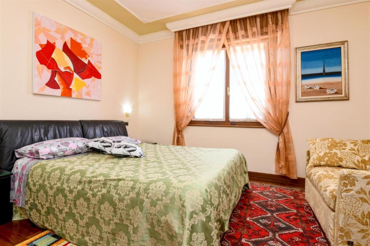 Private Luxury Villa With Pool Moniga del Garda Екстериор снимка
