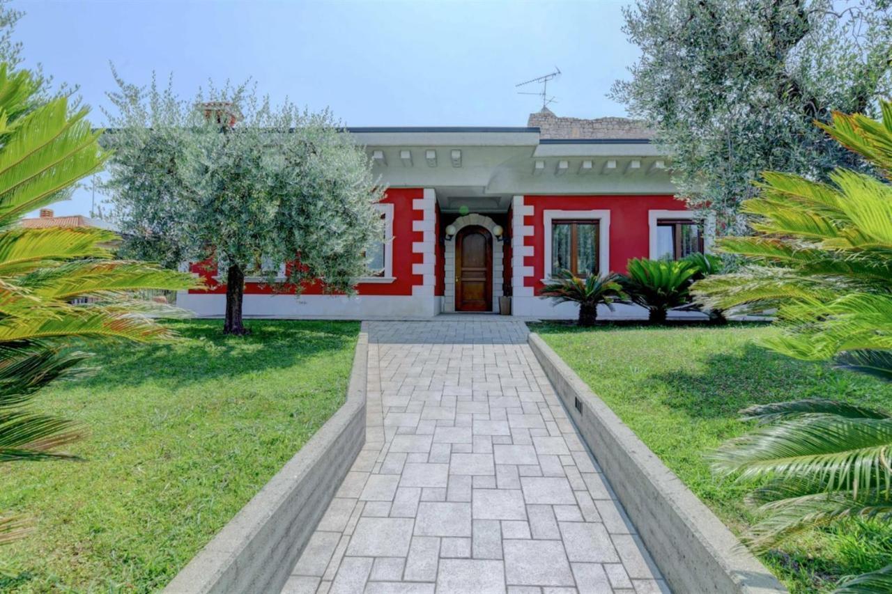 Private Luxury Villa With Pool Moniga del Garda Екстериор снимка